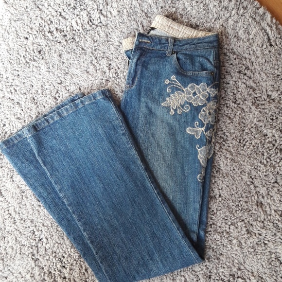E by ECI Jeans - Picture 1 of 4